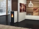 Stufa a pellet con struttura in acciaio color pergamena Ketty Evo 2.0 Nordica Extraflame - immagine 2